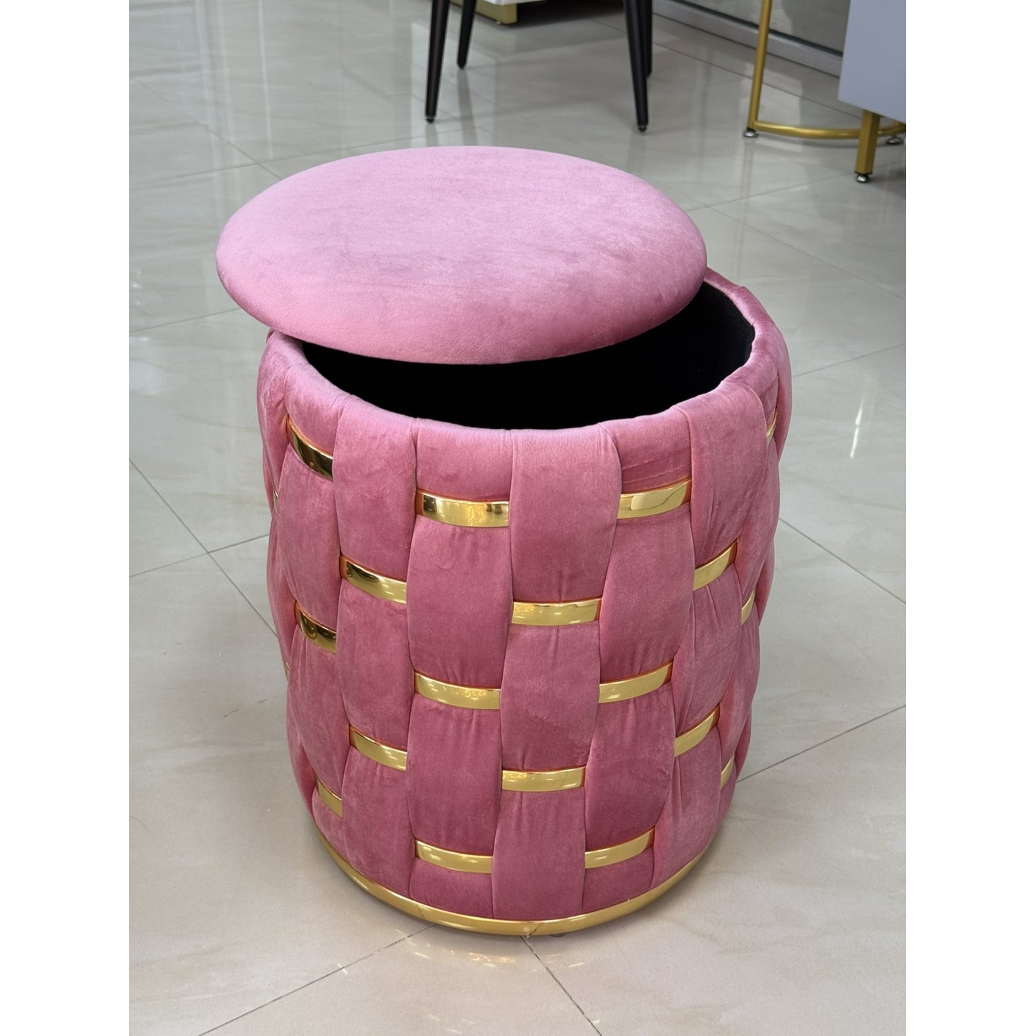 viber_image_2025-12-05_09-41-34-121