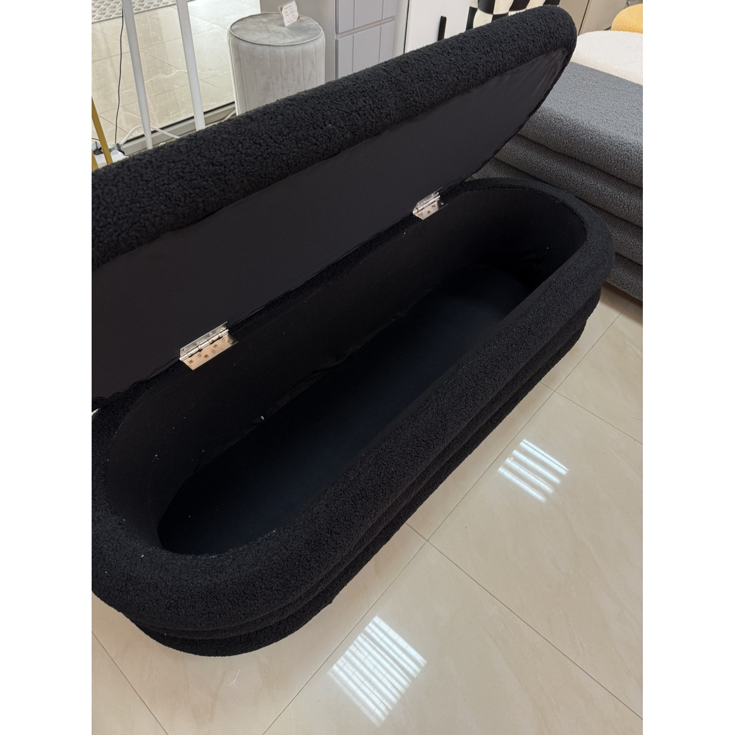 viber_image_2025-12-05_09-44-22-165